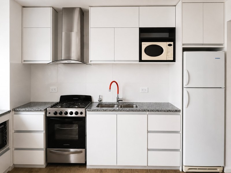 Full Kitchen